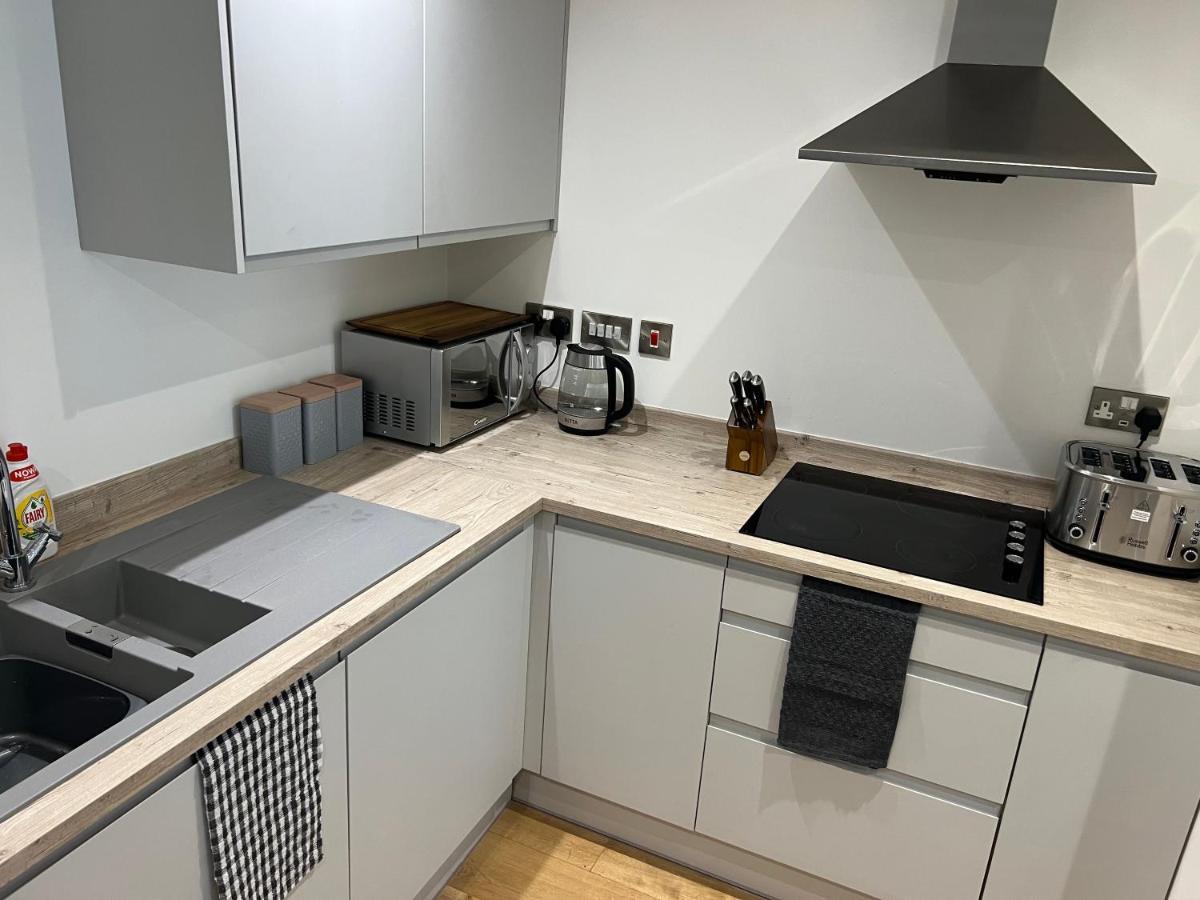 Lovely 2 Bed Apartment In Leeds Centre المظهر الخارجي الصورة