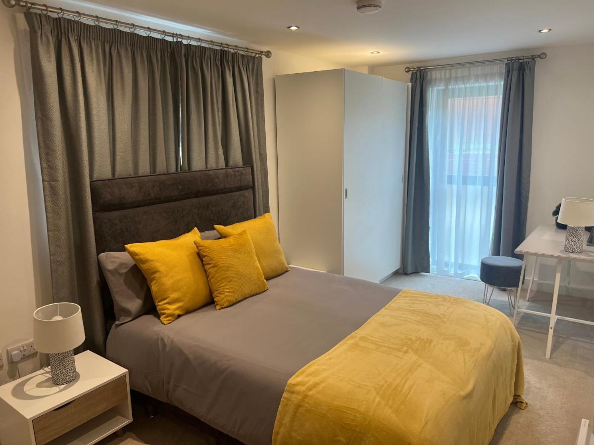 Lovely 2 Bed Apartment In Leeds Centre المظهر الخارجي الصورة