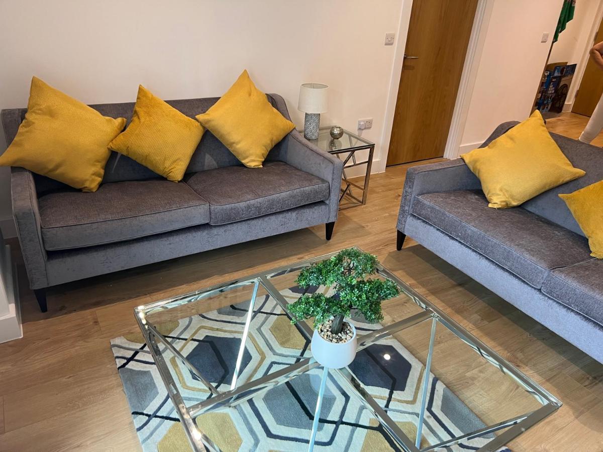 Lovely 2 Bed Apartment In Leeds Centre المظهر الخارجي الصورة