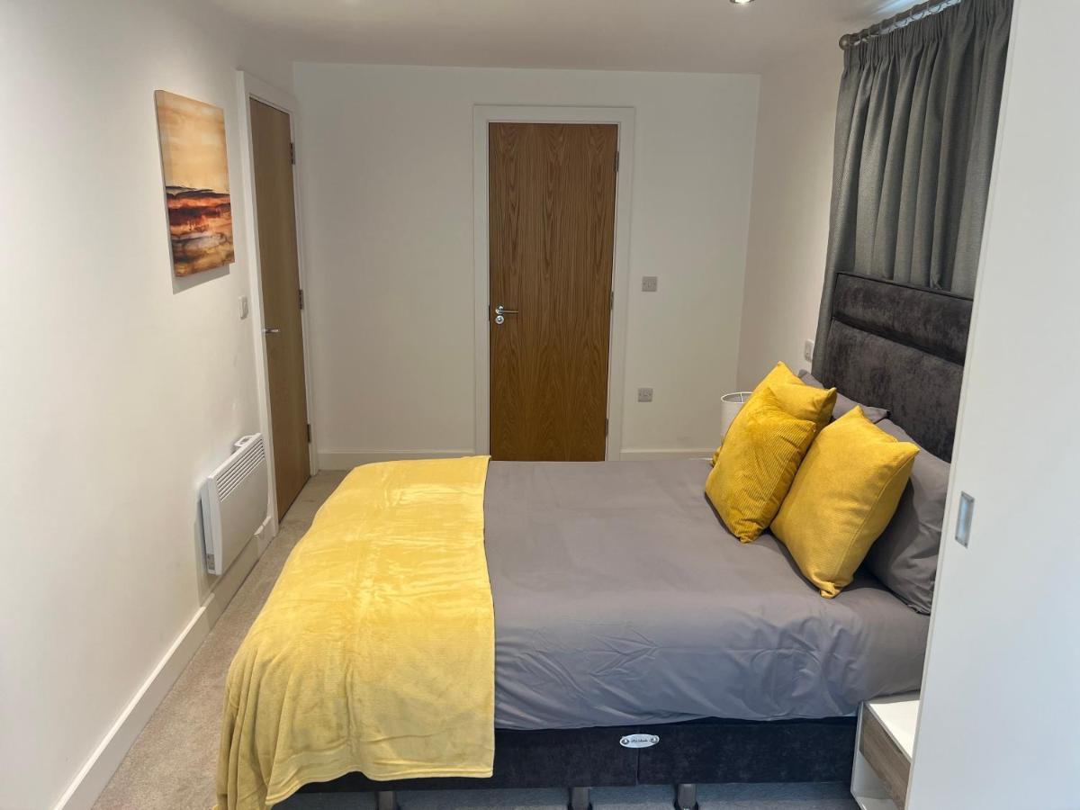 Lovely 2 Bed Apartment In Leeds Centre المظهر الخارجي الصورة